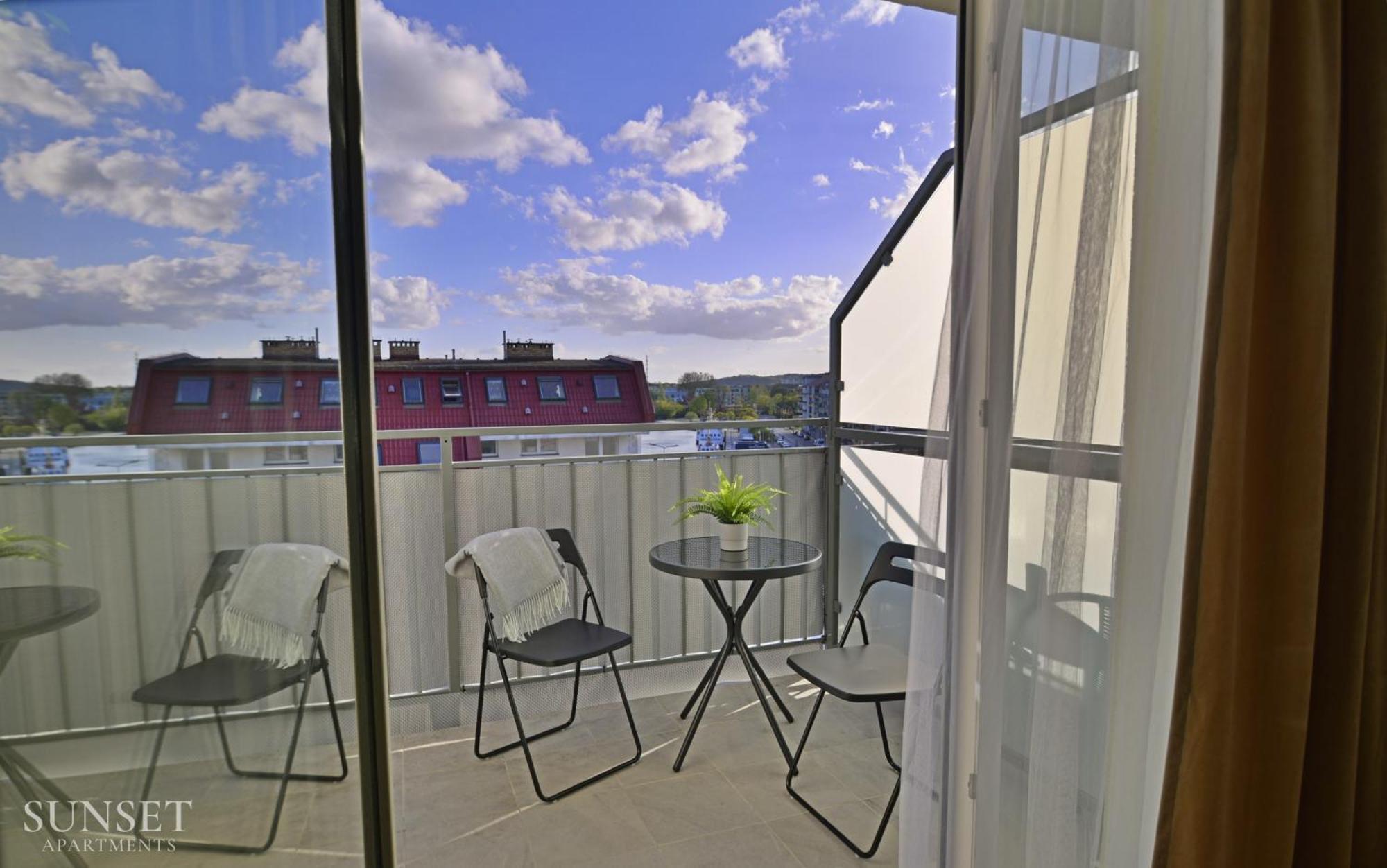 Sunset Apartments - Plac Slowianski 10 Swinoujscie Exterior photo